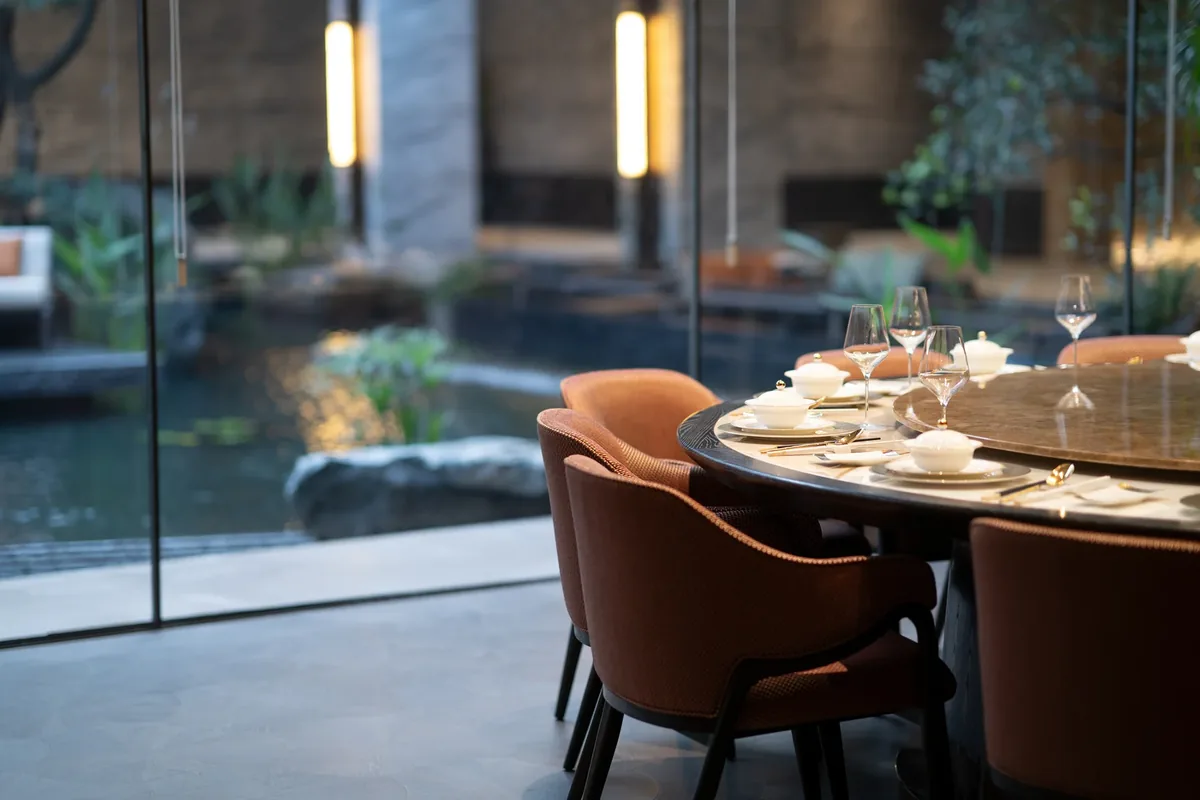 Restaurant Leasing Guide: How to Find & Negotiate Restaurant Space