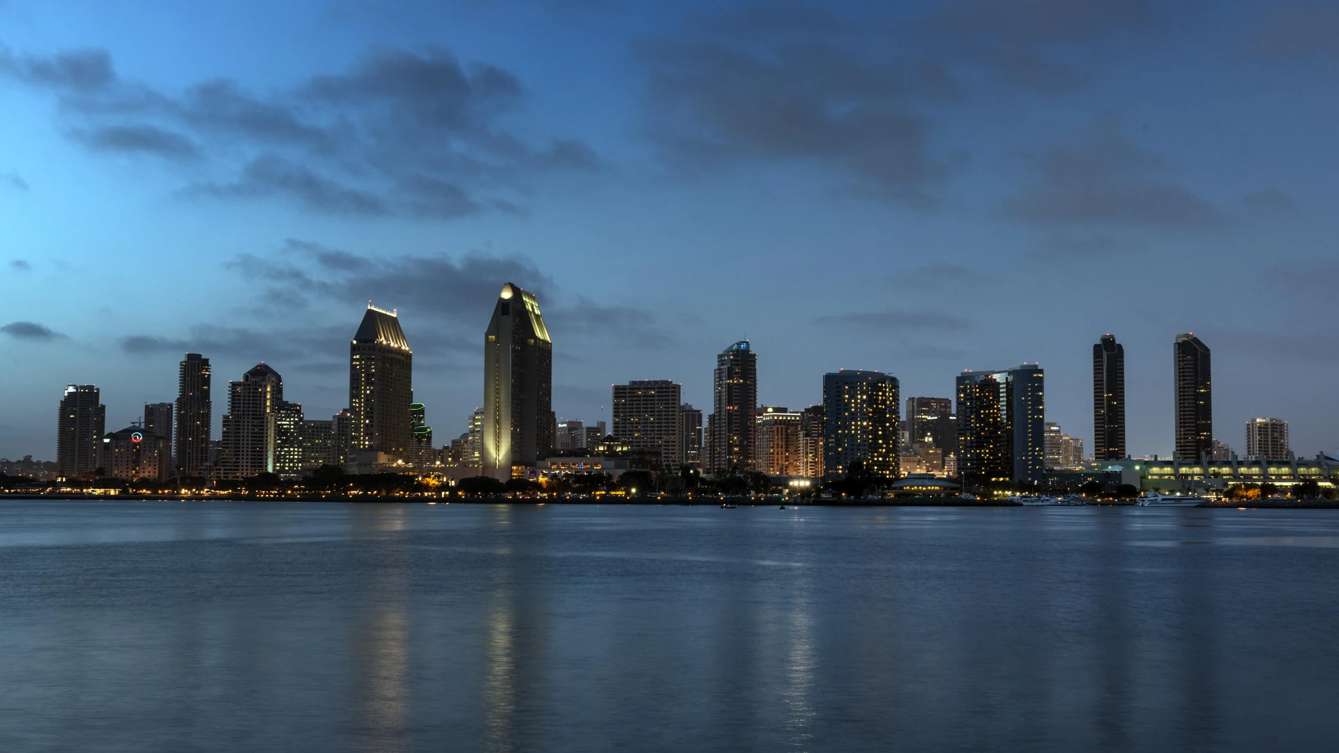 San Diego's Hospitality Minimum Wage Reaches Hotel and Venue Restaurants